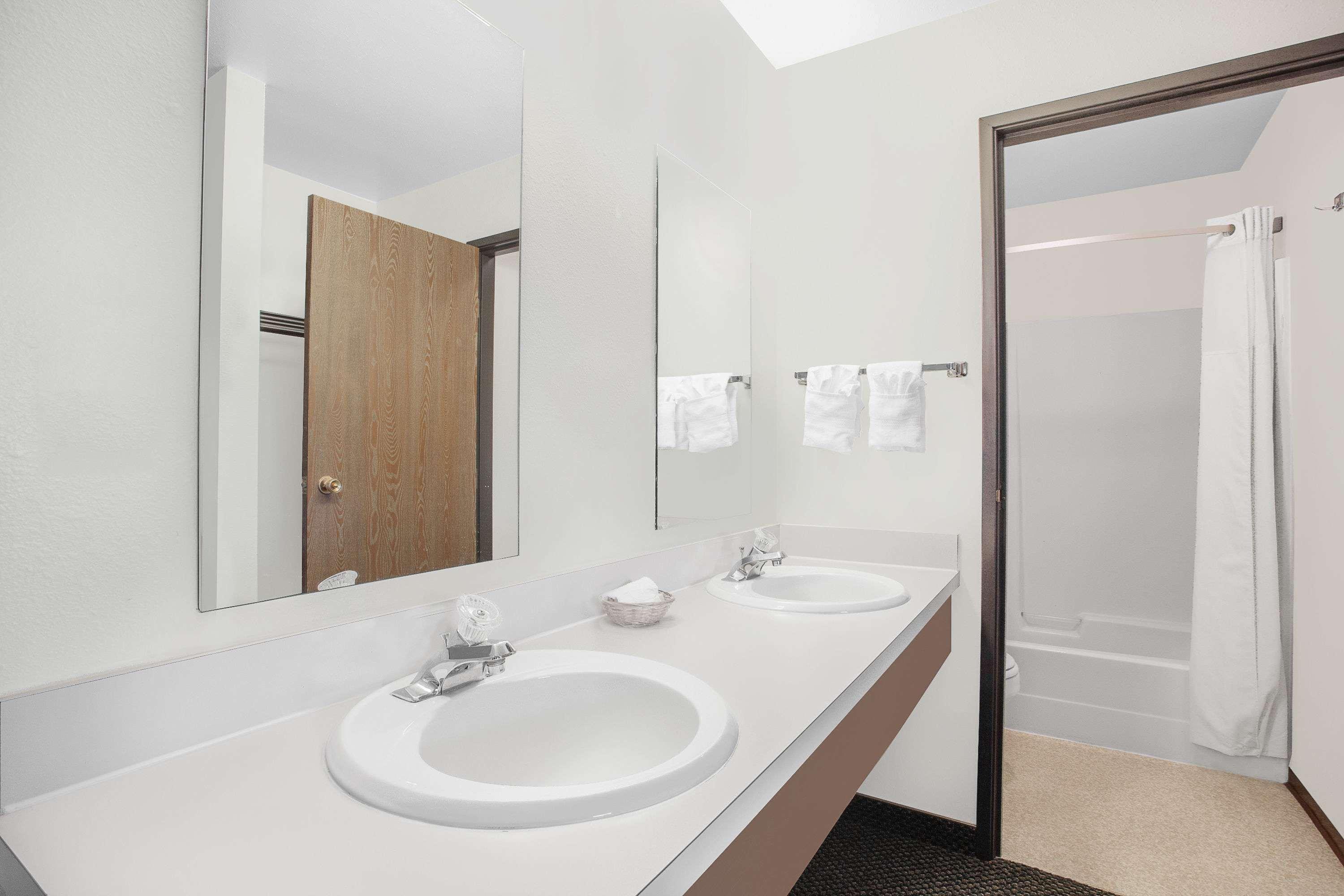 Fairbridge Inn & Suites Moscow - Pullman Ngoại thất bức ảnh